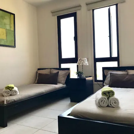 Hills Modern Apartman